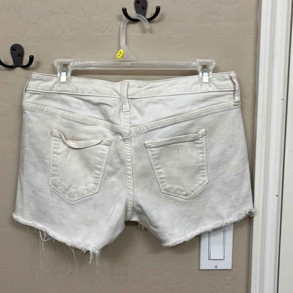 white jean shorts - Picture 3 of 4